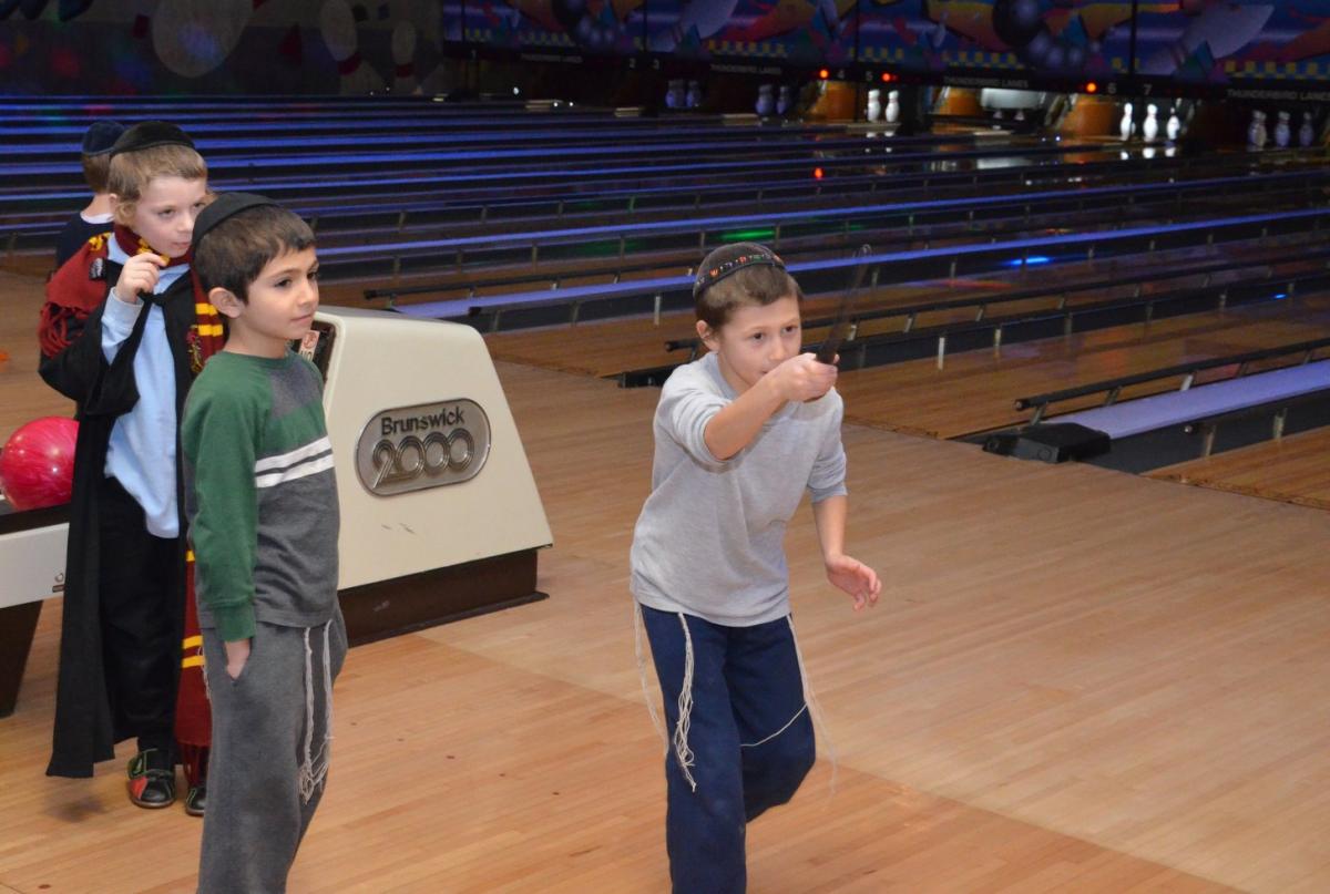 Family Chanukah Bowl!